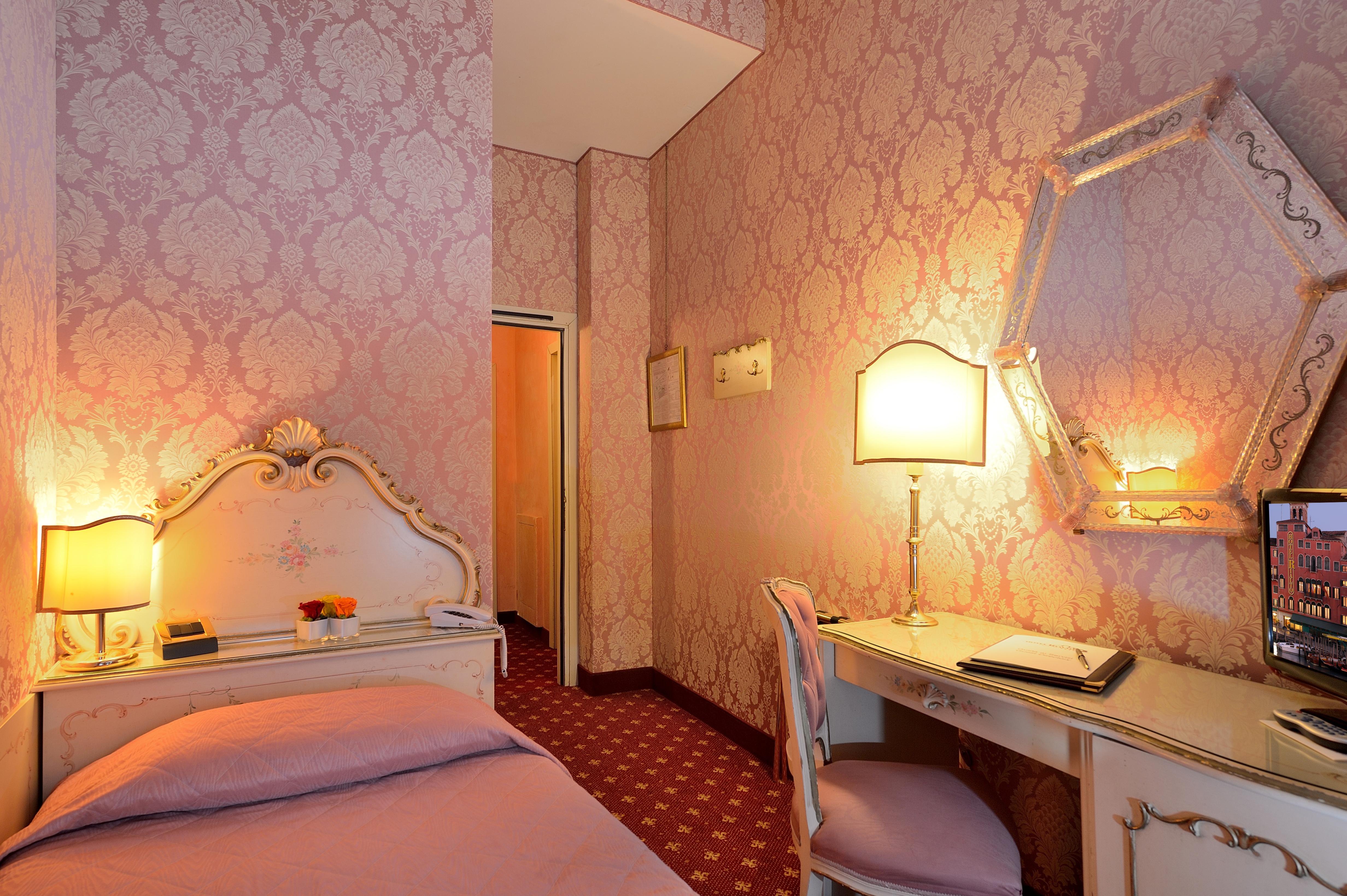 Hotel Rialto Venezia Esterno foto