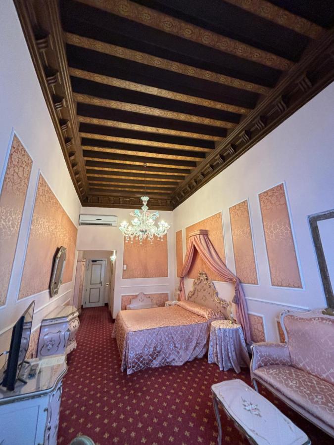 Hotel Rialto Venezia Esterno foto
