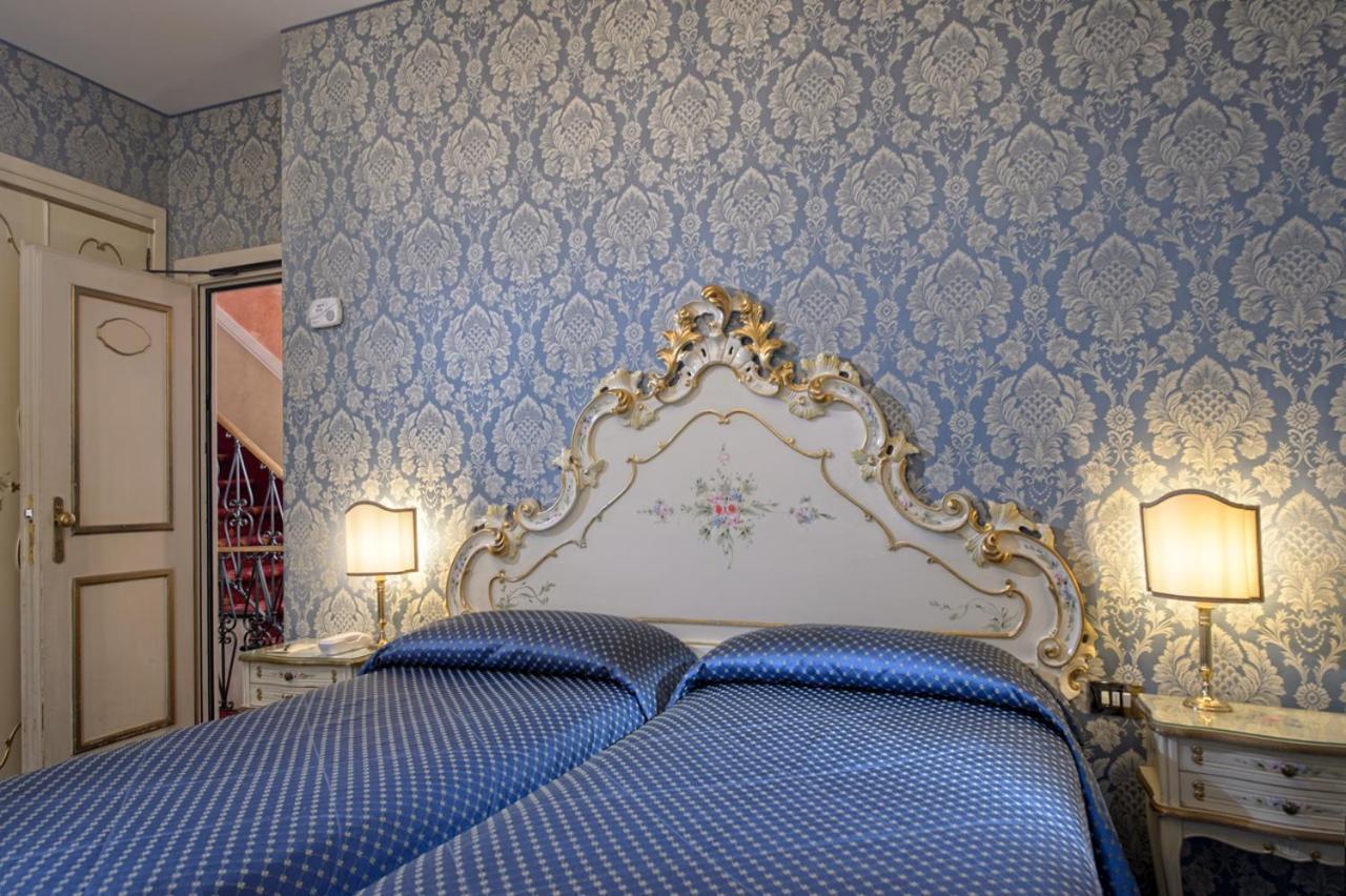 Hotel Rialto Venezia Esterno foto