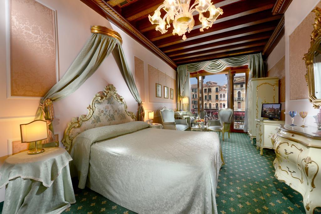 Hotel Rialto Venezia Esterno foto